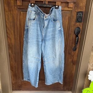 Free People Light Blue Barrel Leg  Boyfriend Jeans